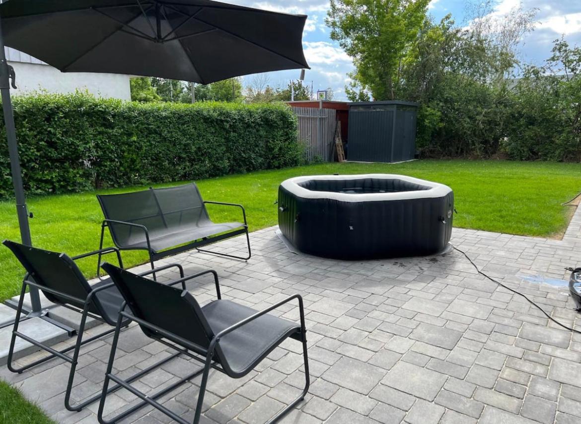 Вилла Haushalfte Mit Garten, Kamin, Grill & Whirlpool Nahe Ber Берлин Экстерьер фото